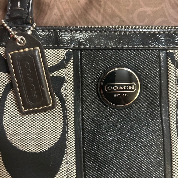 Coach shoulder bag - Picture 10 of 11